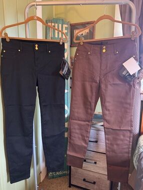 2 NWT IMAN slim fit jeans sz 10